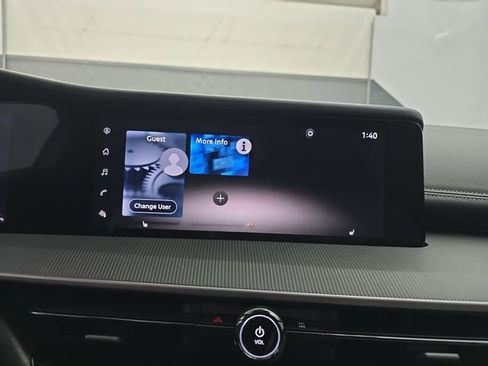 Used 2025 Nissan Murano SV image 34