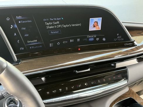 Certified 2024 Cadillac Escalade ESV Sport Platinum w/ LPO, ONYX Package AWD/4WD image 27