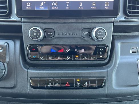 Used 2024 RAM ProMaster 3500 w/ Delivery Van Package image 19