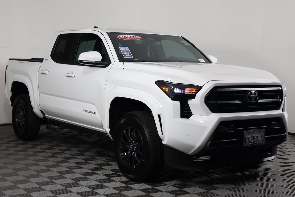 Used 2025 Toyota Tacoma SR5 RWD image 3