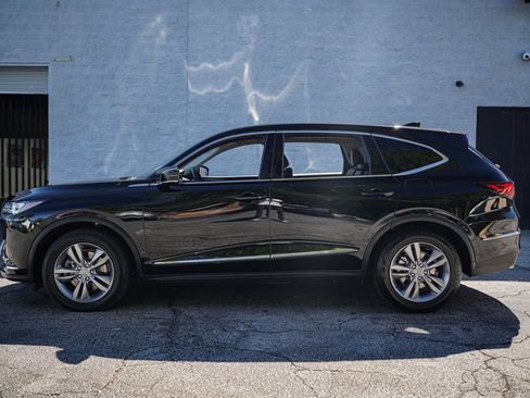 Used 2024 Acura MDX FWD image 9