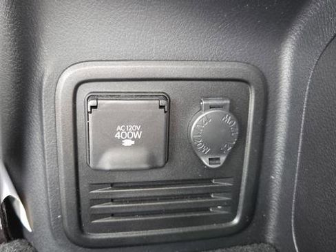 Used 2023 Toyota 4Runner SR5 Premium w/ Moonroof Package image 21