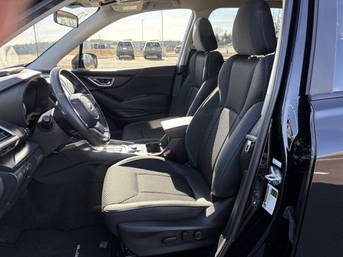 Certified 2023 Subaru Forester Premium image 28