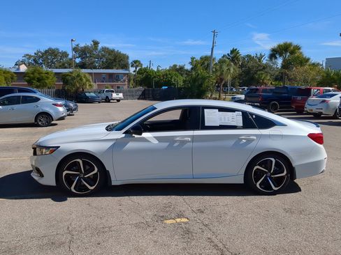 Used 2022 Honda Accord Sport image 9