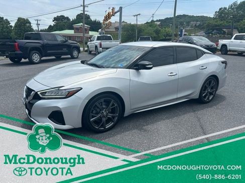Used 2023 Nissan Maxima SV w/ Floor Mat Group FWD image 1