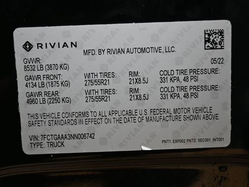Used 2022 Rivian R1T Adventure image 45
