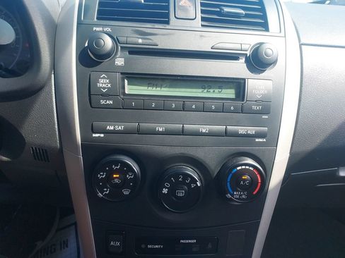 Used 2009 Toyota Corolla XLE FWD image 13