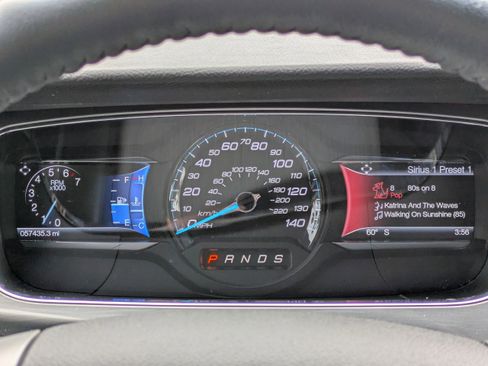 Used 2018 Ford Taurus SEL w/ Equipment Group 201A image 22