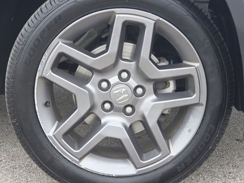 Used 2023 Honda Passport EX-L image 10