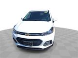 Used 2022 Chevrolet Trax LS w/ Tint and Cruise Package image 3