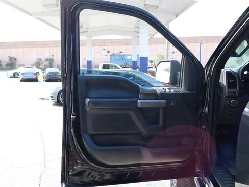 Used 2017 Ford F150 XLT w/ Equipment Group 302A Luxury AWD/4WD image 19