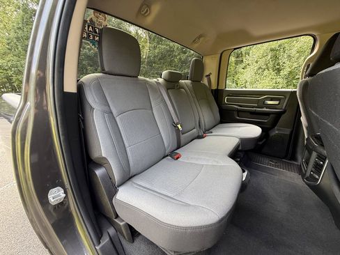 Used 2019 RAM 2500 Big Horn AWD/4WD image 31