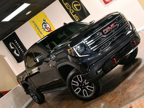 Used 2025 GMC Sierra 1500 AT4 w/ AT4 Premium Package image 77