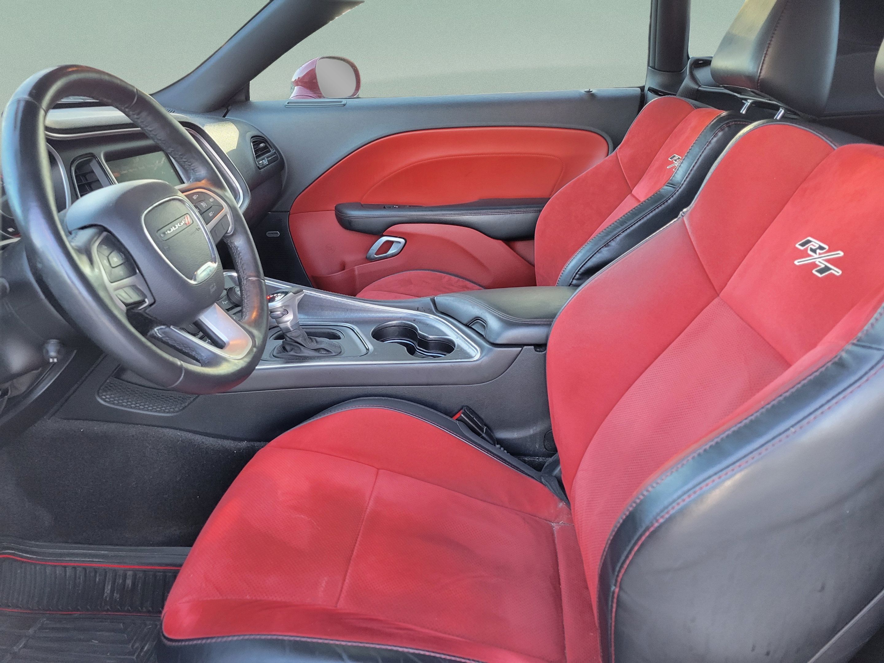 Used 2015 Dodge Challenger R/T Plus RWD image 14