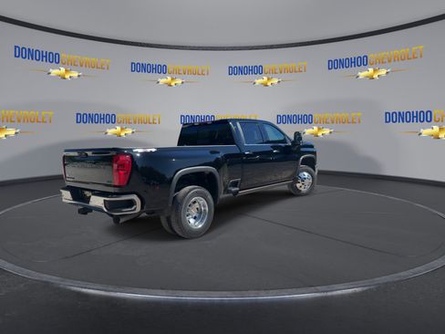 New 2026 Chevrolet Silverado 3500 LTZ w/ LTZ Plus Package AWD/4WD image 11