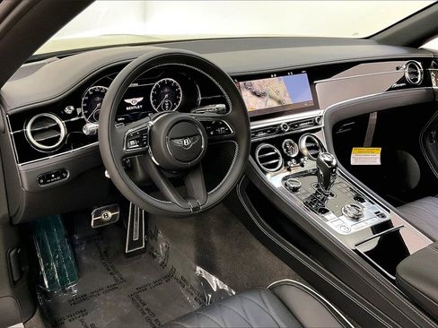 Used 2024 Bentley Continental GT V8 image 7