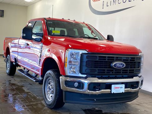 New 2026 Ford F250 XL w/ XL Chrome Package AWD/4WD image 2