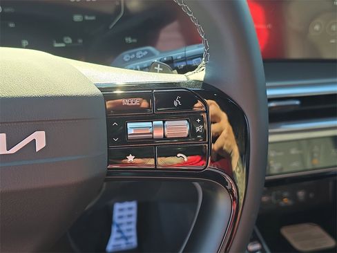 New 2026 Kia Sorento SX Prestige image 35