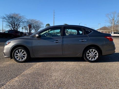 Used 2017 Nissan Sentra SV w/ Style Package image 5