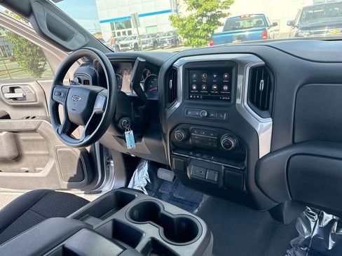 Used 2021 Chevrolet Silverado 1500 Custom Trail Boss AWD/4WD image 20