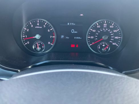 Used 2022 Kia Telluride S FWD image 16