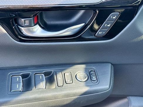 Certified 2024 Honda CR-V EX-L image 17