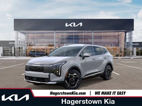 New 2026 Kia Sportage S image 1