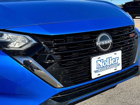 Used 2024 Nissan Sentra SR w/ SR Premium Package image 28