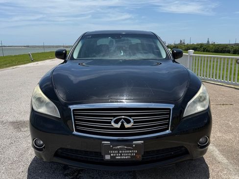 Used 2013 INFINITI M56 RWD image 2