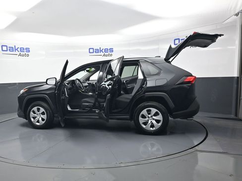 Used 2024 Toyota RAV4 LE AWD/4WD image 55