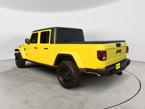 Used 2023 Jeep Gladiator Sport AWD/4WD image 7