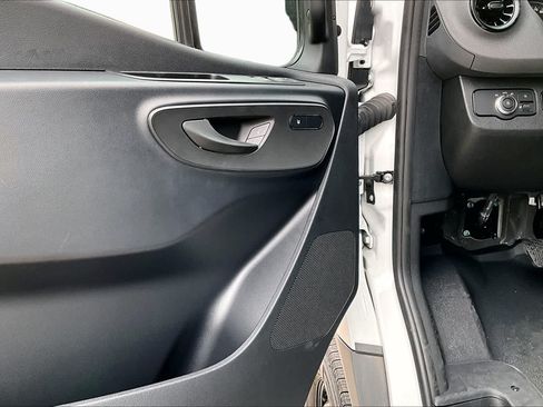 New 2025 Mercedes-Benz Sprinter 2500 image 15