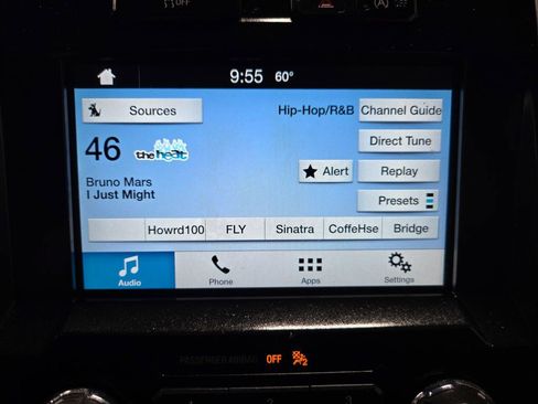 Used 2016 Ford F150 XLT w/ Equipment Group 302A Luxury AWD/4WD image 23