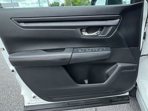 Used 2024 Honda CR-V Sport image 22