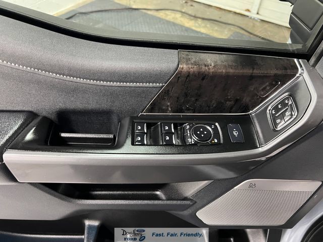 Used 2025 Ford F250 Lariat w/ Lariat Ultimate Package AWD/4WD image 23