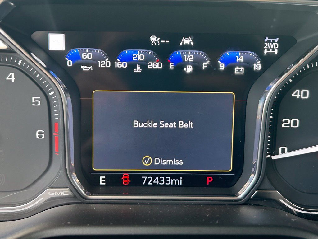 Used 2021 GMC Yukon Denali w/ Advanced Technology Package AWD/4WD image 15