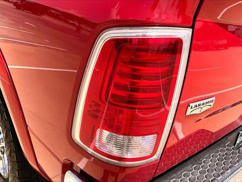 Used 2018 RAM 2500 Laramie AWD/4WD image 29