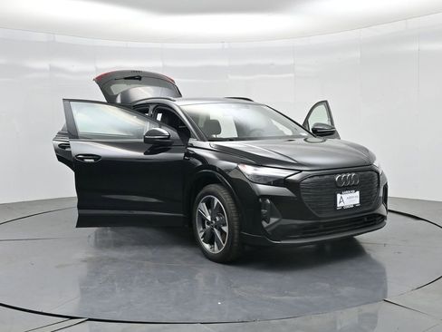 Used 2024 Audi Q4 e-tron Premium Plus w/ Premium Plus image 35