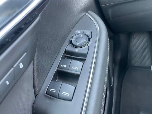 Used 2024 Buick Envision Preferred AWD/4WD image 23
