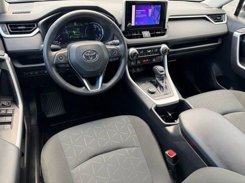 Certified 2025 Toyota RAV4 XLE w/ Convenience Package AWD/4WD image 33