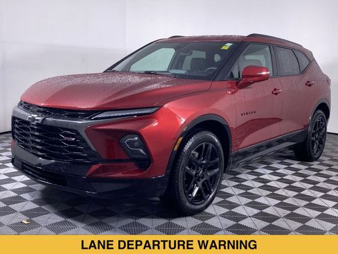 Used 2024 Chevrolet Blazer RS w/ Driver Confidence II Package FWD image 17