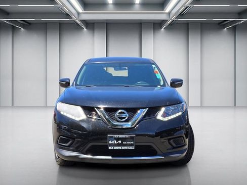 Used 2015 Nissan Rogue S FWD image 2