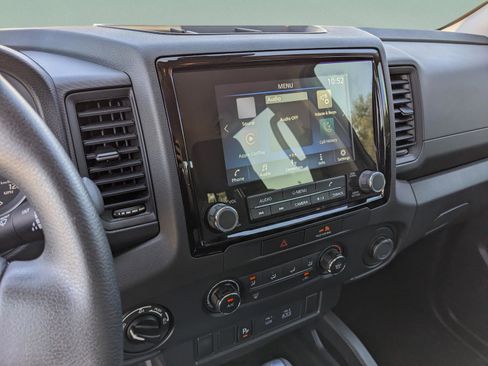 Used 2022 Nissan Frontier S w/ Technology Package image 17