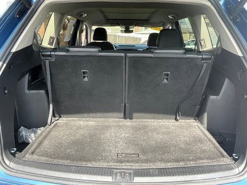 Used 2021 Volkswagen Atlas SEL AWD/4WD image 34