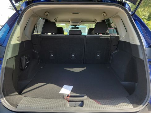 Certified 2023 Nissan Rogue SV AWD/4WD image 12