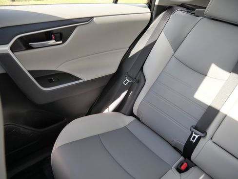 Used 2025 Toyota RAV4 XLE Premium w/ Weather Package image 12