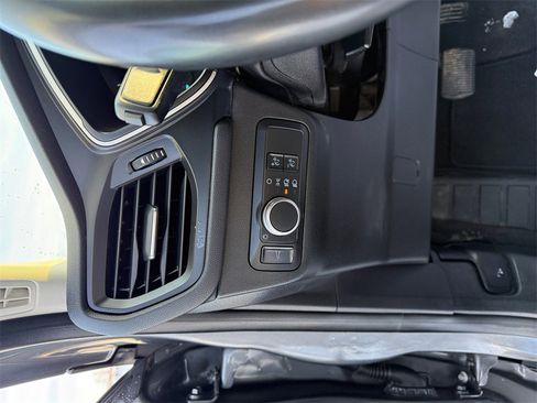 Used 2021 Ford Escape SE w/ Convenience Package image 19