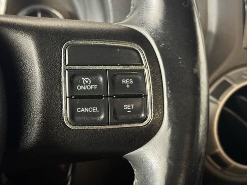 Used 2012 Jeep Wrangler Unlimited Sport AWD/4WD image 17