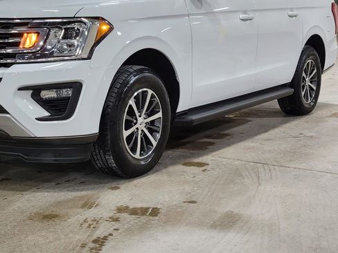 Used 2021 Ford Expedition Max XLT image 17