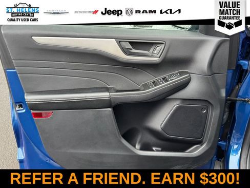 Used 2022 Ford Escape SE FWD image 17